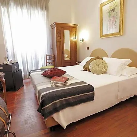 Sant'angelo 3* Rome